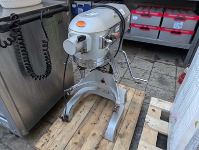 Lot 715 - Pantheon model SM20 20 quart mixer with guard,...