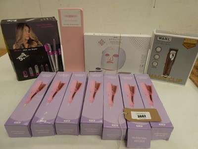 Lot 3682 - Stylpro LED face mask, French Omeiet, Wahl...