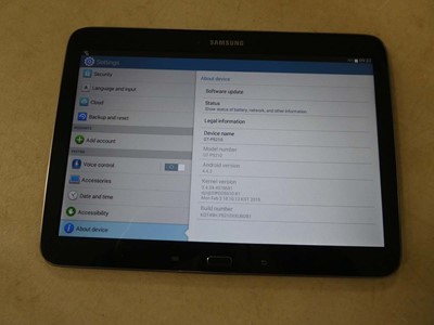 Lot 2152 - Samsung GTP5210 tablet, 16GB with Wifi