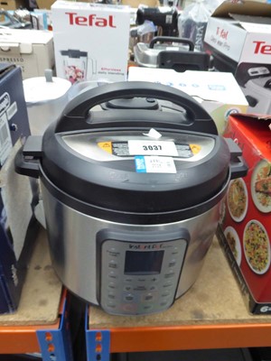 Lot 3037 - Unboxed Instant Pot Duo+ pressure cooker