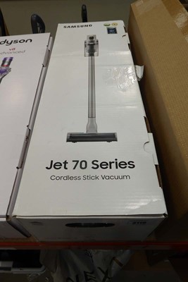 Lot 3110 - Samsung Jet 70 Series cordless stick vacuum...