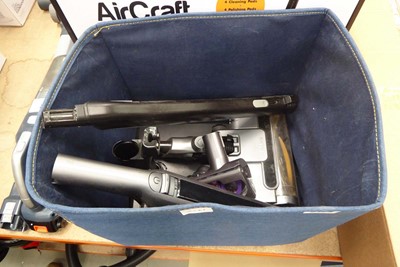 Lot 3124 - Cordless Shark vacuum with attachments and...