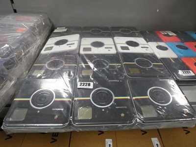 Lot 2228 - 12 Polaroid Socialmatic wifi instant digital...