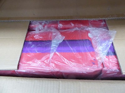 Lot 3104 - Box of disposable food containers, plus bubble...