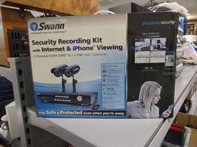 Lot 2237 - Swann security recording kit with internet and...