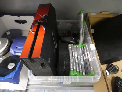 Lot 2240 - XBox One console with controllers and games
