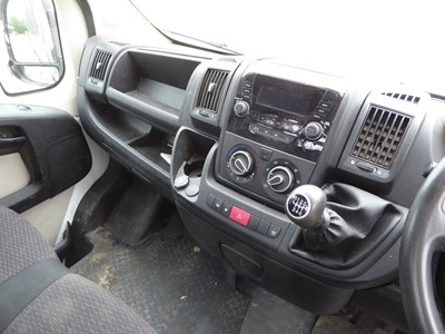 Lot 4007 - (LJ64 FVG) 2014 Citroen Relay 35 L2 HDI...