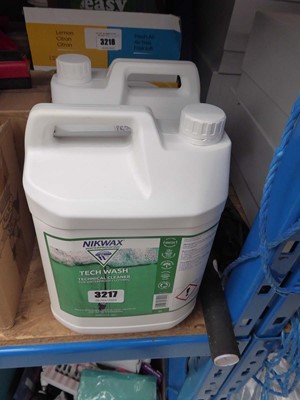 Lot 3217 - Two 5l tubs of technical cleaner for...