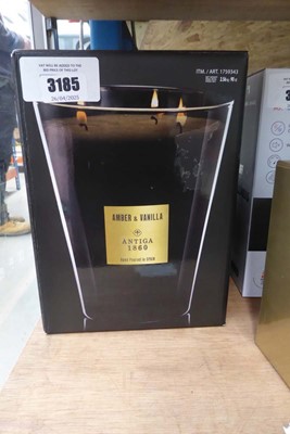 Lot 3185 - Amber & Vanilla large fragrant candle