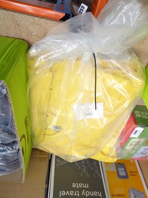 Lot 3253 - Bag of approx. 10 Uneek Classic polo shirts in...