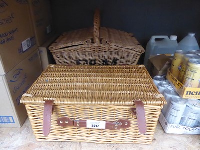 Lot 3277 - Two picnic hampers