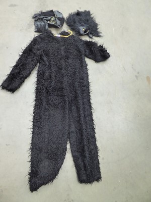 Lot 3318 - Adult gorilla costume