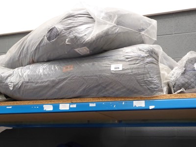 Lot 3325 - Snug grey large dog bed