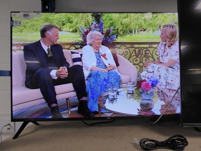 Lot 2297 - TCL 40" TV Model 40RS550K with box B27 remote...