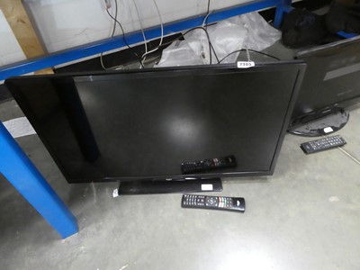 Lot 2305 - Bush 32" TV Model DLED32HDSA with stand and...