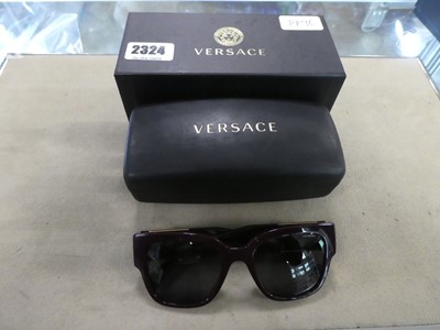 Lot 2324 - Pair of Versace ladies sunglasses with box