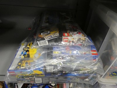 Lot 2460 - Selection of various Lego sets