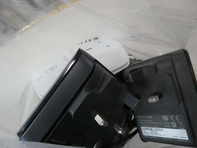 Lot 2510 - Bag of power charging units