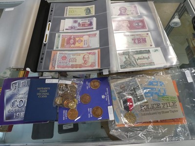 Lot 2374 - (1) Box containing coins, bank notes, tea...