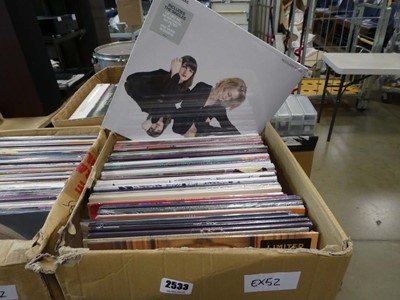 Lot 2533 - Box of vinyl records, including Marianne...