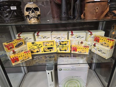 Lot 361 - An assortment of boxed diecast vehicles by...