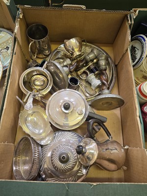 Lot 408 - A tray containing a quantity of metal wares to...