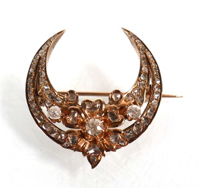 Lot 740 - A late 19th/early 20th century yellow metal...