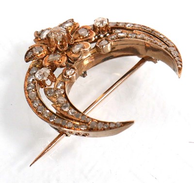Lot 740 - A late 19th/early 20th century yellow metal...