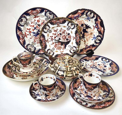 Lot 214 - A group of Royal Crown Derby/Derby Bloor...