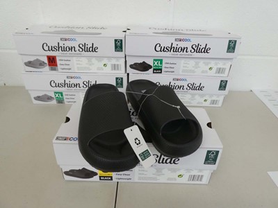 Lot 1616 - x5 boxed pairs of 32 degrees cool cushion...