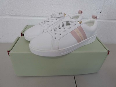 Lot 1620 - Boxed pair of Ted Baker 'riley-100' trainers...