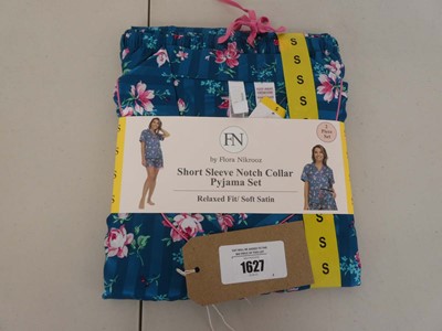 Lot 1627 - Approx. 25 Flora Nikrooz short sleeve notch...