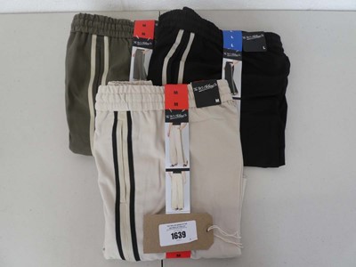 Lot 1639 - Approx. 20 B.C Clothing Co wide leg trousers