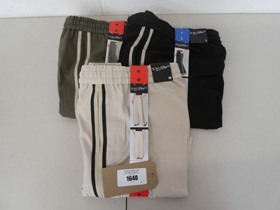 Lot 1640 - Approx. 20 B.C Clothing Co wide leg trousers