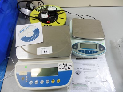 Lot 18 - 2 sets of electronic scales and extension reel...