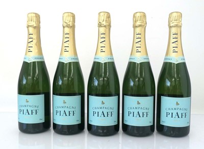 Lot 305 - A part case of 5 bottles of Piaff Brut...