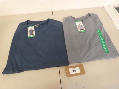 Lot 1670 - Approx. 26 men's Mondetta moisture wicking t...