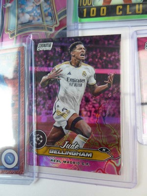 Lot Qty of top loaded/sleeved football trading...