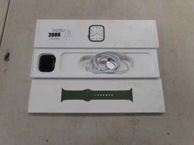Lot 2111 - Apple Watch Series 7 41mm green aluminium...