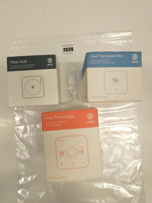 Lot 2039 - Hive Thermostat, Hive Thermostat Mini and Hive...