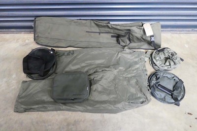 Lot Fish Rite green and black rod bag with pair of...