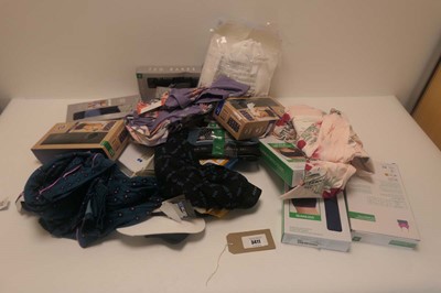 Lot 3411 - A large selection of mixed accessories and...
