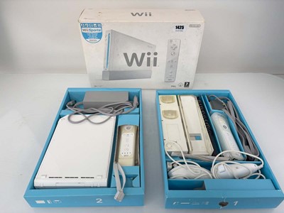Lot Boxed Nintendo Wii