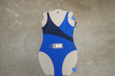 Lot 1513 - Approx. 20 women's swimsuits by Reebok