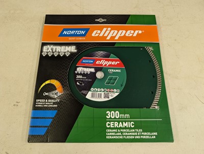 Lot 226 - Norton Clipper Extreme Ceramic Turbo cutting...