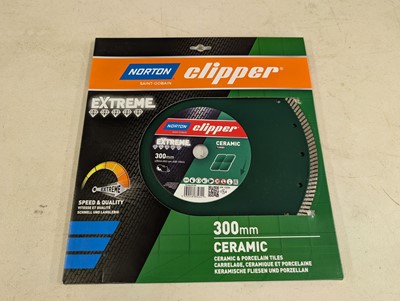 Lot 238 - Norton Clipper Extreme Ceramic Turbo cutting...