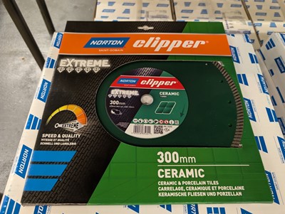 Lot 241 - Norton Clipper Extreme Ceramic Turbo cutting...