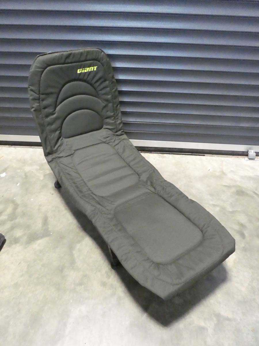 Lot Large green upholstered cushioned collapsible...