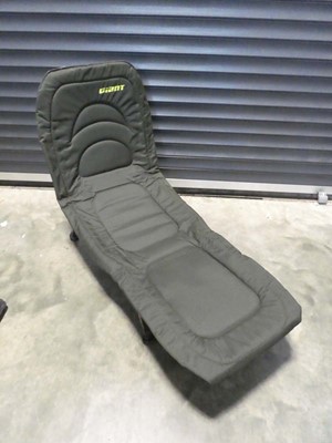 Lot Large green upholstered cushioned collapsible...