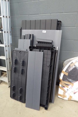 Lot 4374 - Assortment of Keter storage box parts
